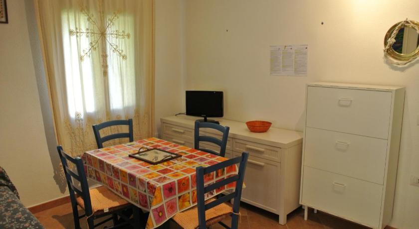 Case Vacanza Fenicotteri سان تيودورو المظهر الخارجي الصورة