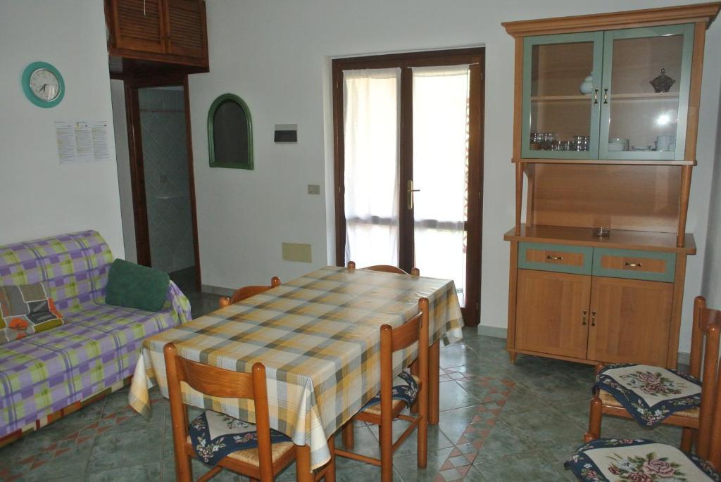 Case Vacanza Fenicotteri سان تيودورو المظهر الخارجي الصورة